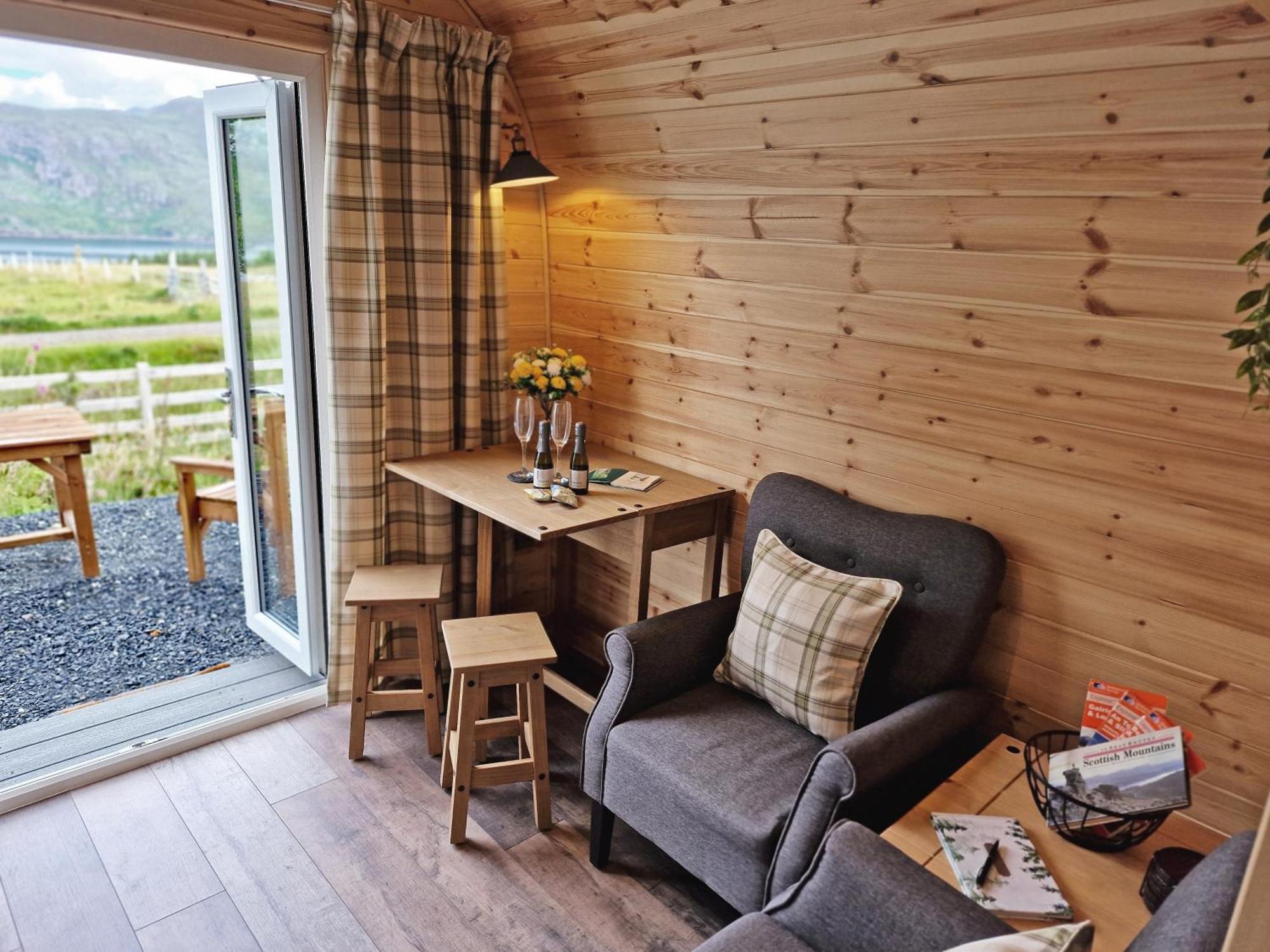 Апартаменти Gorse Gorgeous Glamping Hideaway Dundonnell Екстер'єр фото